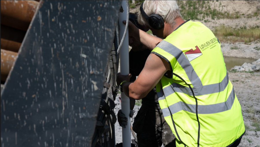 Installasjon av miljø- og poretrykksbrønner